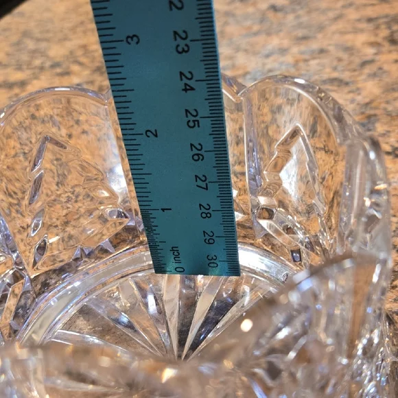 Elegant Crystal Candle Holder - Picture 7 of 8